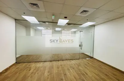 Office Space - Studio - 2 Bathrooms for rent in Hotel 115 - Old Salata - Salata - Doha