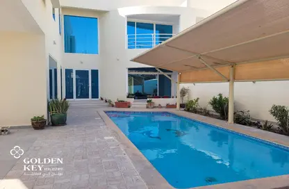 Villa - 5 Bedrooms - 6 Bathrooms for rent in Al Markhiya Street - Al Markhiya - Doha