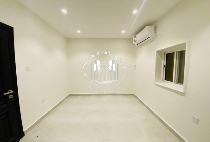 971253 - Property Image 3