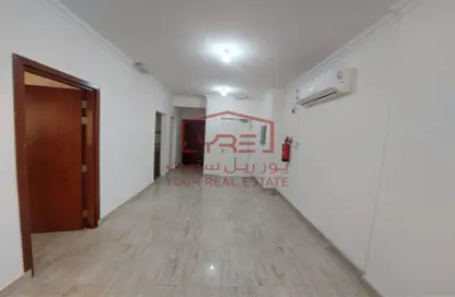 Hall / Corridor image for: Apartment - 2 Bedrooms - 1 Bathroom for rent in Al Sadd Road - Al Sadd - Doha, Image 1