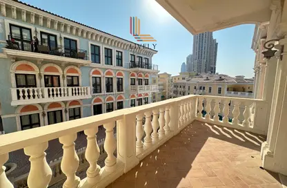 Apartment - 1 Bedroom - 2 Bathrooms for rent in Hilton Doha The Pearl Residences - Abraj Quartiers - The Pearl Island - Doha