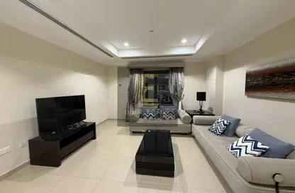 Apartment - 1 Bedroom - 2 Bathrooms for rent in East Porto Drive - Porto Arabia - The Pearl Island - Doha