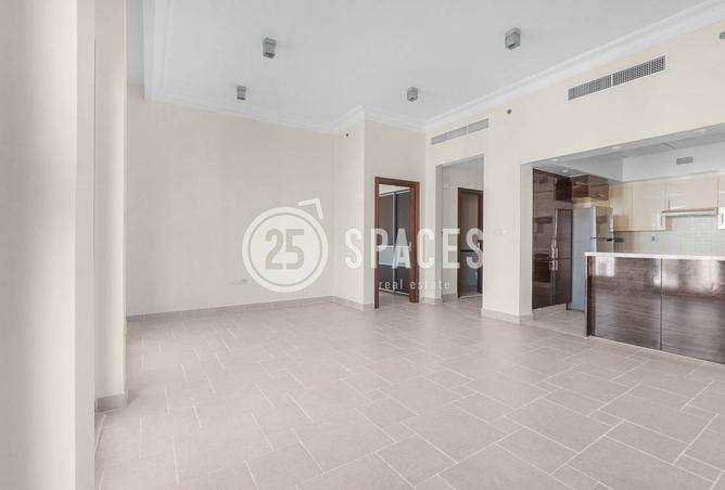 966160 - Property Image 2