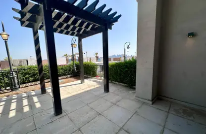 Apartment - Studio - 1 Bathroom for rent in La Plage South - La Plage - The Pearl Island - Doha