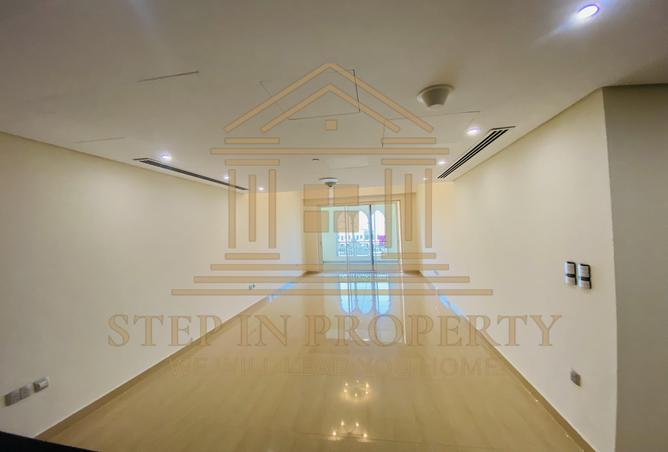 991160 - Property Image 3