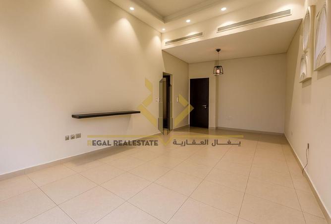 978900 - Property Image 3