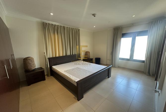 945358 - Property Image 3
