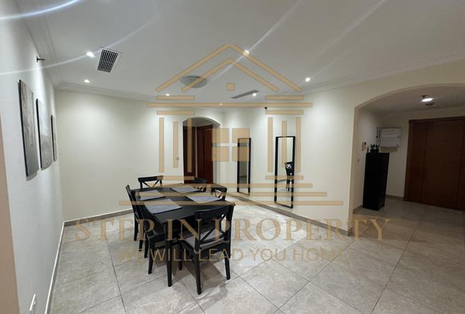 967594 - Property Image 3