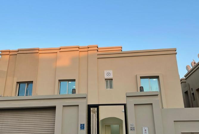 957324 - Property Image 2