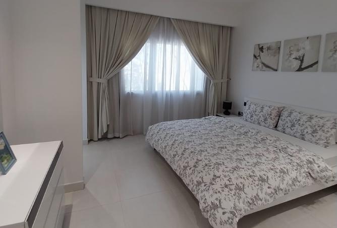 1008452 - Property Image 2