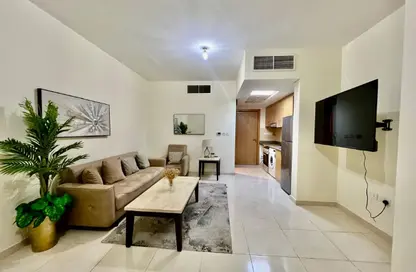 Apartment - Studio - 1 Bathroom for rent in Piazza 3 - La Piazza - Fox Hills - Lusail