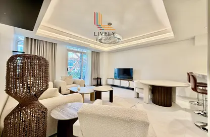 Apartment - 1 Bedroom - 2 Bathrooms for rent in Gewan Island - The Pearl Island - Doha
