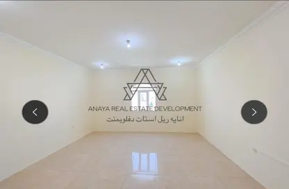 Apartment - Studio - 1 Bathroom for rent in Ain Khaled - Doha