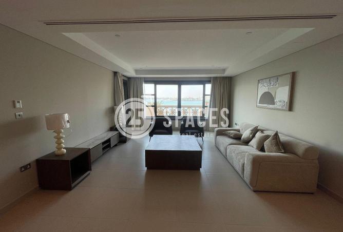 975795 - Property Image 2