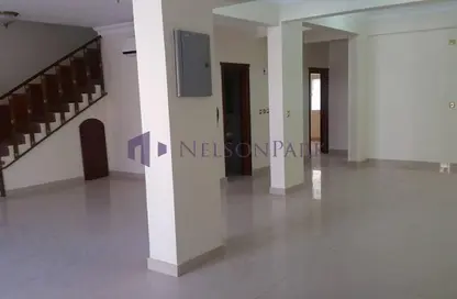 مجمع سكني - 5 غرف نوم - 5 حمامات للايجار في فلل النجمة - جنوب مويثر - منطقة مويثر - الدوحة مجمع سكني - 5 غرف نوم - 5 حمامات للايجار في فلل النجمة - جنوب مويثر - منطقة مويثر - الدوحة