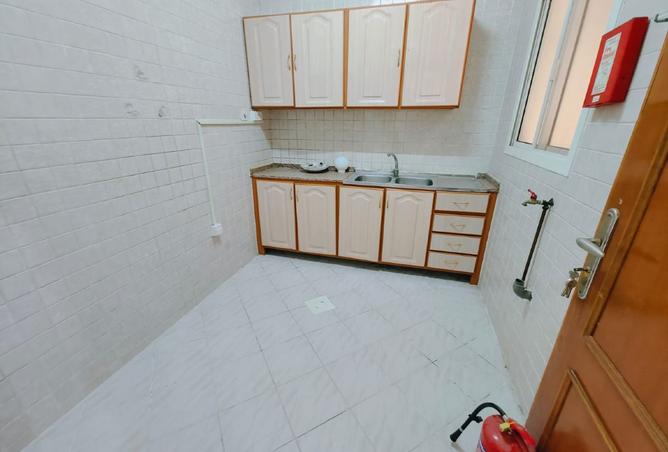 955028 - Property Image 3