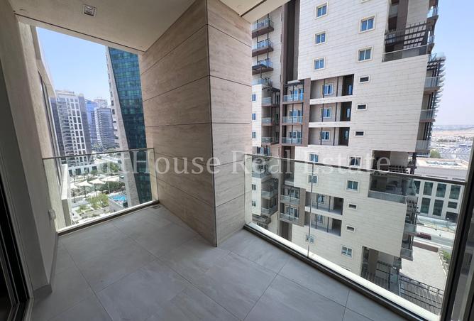 958471 - Property Image 2