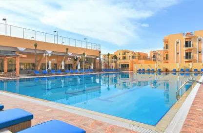 صورة لـ حوض سباحة فيلا - 5 غرف نوم - 7 حمامات للايجار في شارع الوعب - الوعب - الدوحة ، صورة رقم 1