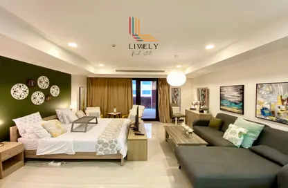 Apartment - Studio - 1 Bathroom for rent in Tower 13 - Porto Arabia - The Pearl Island - Doha