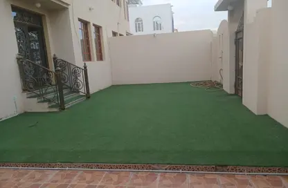 شقة - 6 غرف نوم - 6 حمامات للايجار في فلل عين خالد - عين خالد - الدوحة