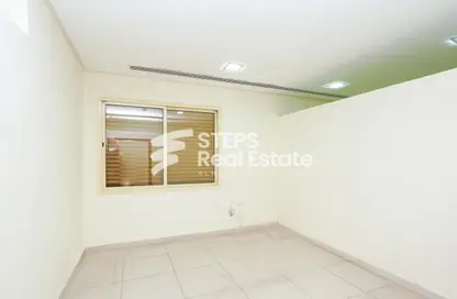 Office Space - Studio - 1 Bathroom for rent in Bu Hamour Street - Abu Hamour - Doha
