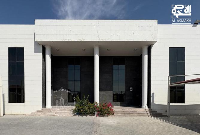 963526 - Property Main Image