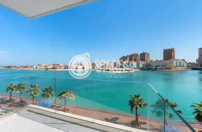 Apartment - 1 Bedroom - 2 Bathrooms for rent in Gewan Island - The Pearl Island - Doha