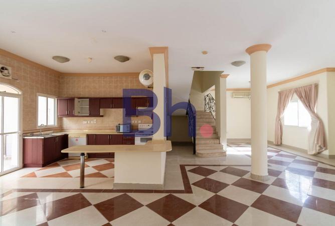 958030 - Property Image 3