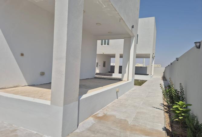 938807 - Property Image 3