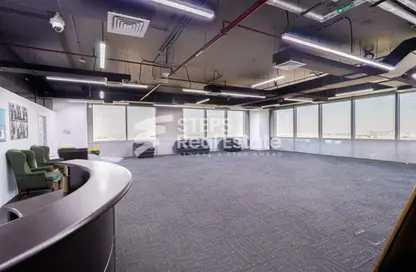 Office Space - Studio - 1 Bathroom for sale in Marina Tower 02 - Marina District - Lusail