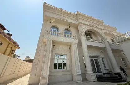 Villa - 7+ Bedrooms - 7+ Bathrooms for rent in Al Aziziyah - Al Aziziyah - Doha