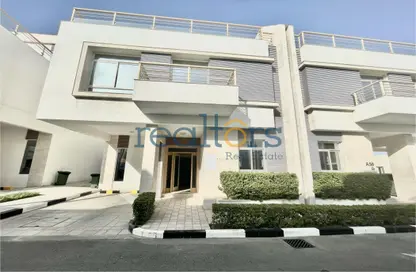 Villa - 3 Bedrooms - 3 Bathrooms for rent in Wadi Al Markh - Muraikh - AlMuraikh - Doha