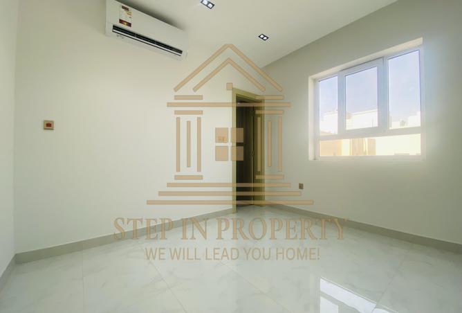 965849 - Property Image 3