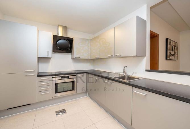 984165 - Property Image 2