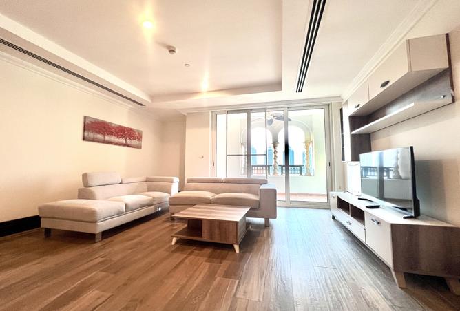 934257 - Property Image 2