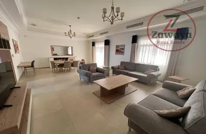 Living / Dining Room image for: Compound - 3 Bedrooms - 4 Bathrooms for rent in Wadi Al Markh - Muraikh - AlMuraikh - Doha, Image 1