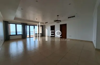 Apartment - 3 Bedrooms - 4 Bathrooms for rent in East Porto Drive - Porto Arabia - The Pearl Island - Doha
