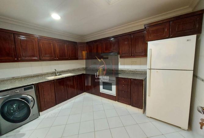 978809 - Property Image 3
