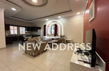 Apartment - 2 Bedrooms - 2 Bathrooms for rent in Al Maamoura - Al Maamoura - Doha