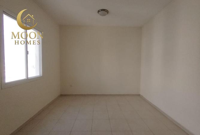 1005900 - Property Image 2