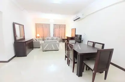 Apartment - 2 Bedrooms - 2 Bathrooms for rent in Al Sadd Tourist Apartments - Al Sadd - Doha