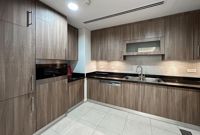 914419 - Property Image 2