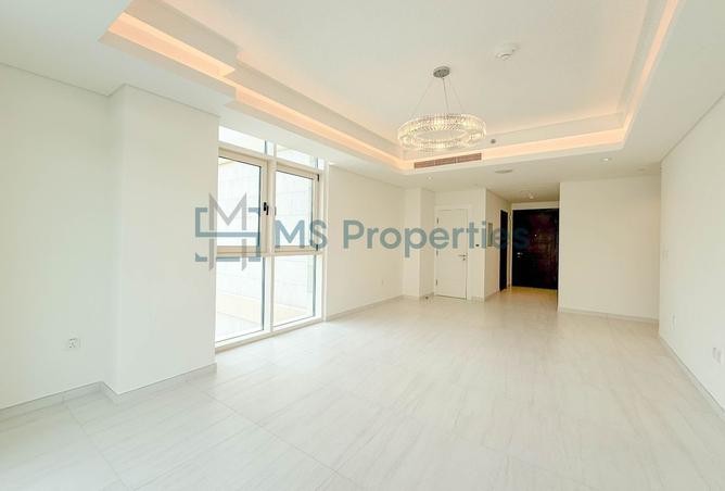 937808 - Property Image 2