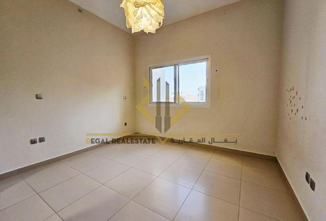 933976 - Property Image 3