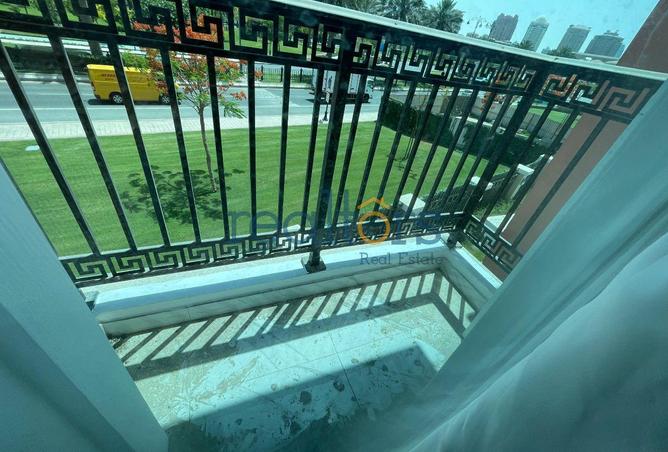 995943 - Property Image 3