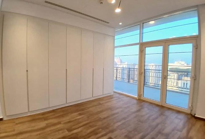 957887 - Property Image 3