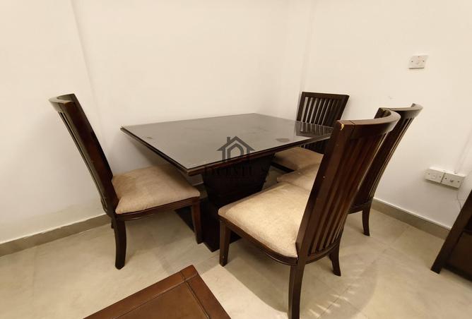 937729 - Property Image 2