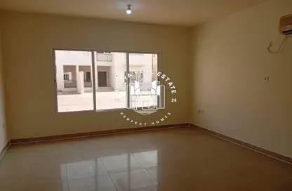 شقة - غرفة نوم - 1 حمام للايجار في طريق المطار القديم - الدوحة