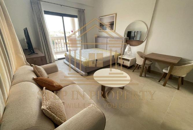 968096 - Property Image 3