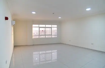 Office Space - Studio - 1 Bathroom for rent in Umm Salal Mahammad - Umm Salal Mohammed - Doha